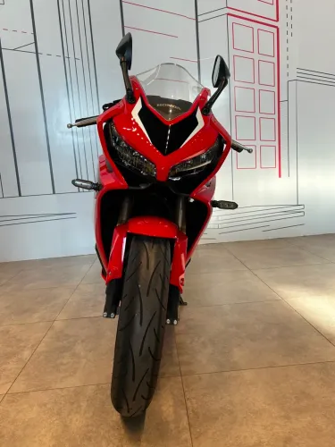CBR 650 R