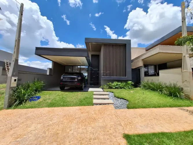 Casa de 172m² com 03 quartos à venda - Condomínio Quinta da Mata II
