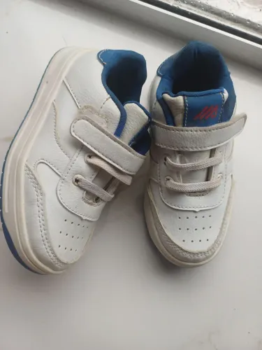 Tenis de menino