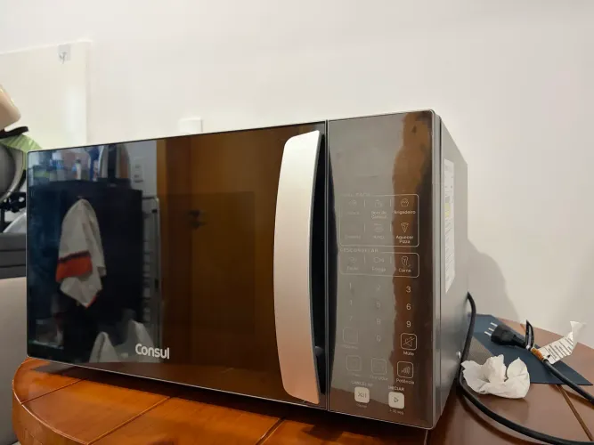Micro-ondas Consul 32L 220V - Seminovo