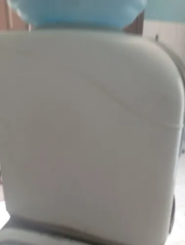 Gelagua de mesa gelando bem