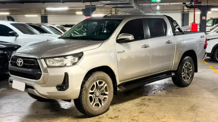 Toyota Hilux CD SRV 4X4 2.8 TDI Diesel Aut. 2021