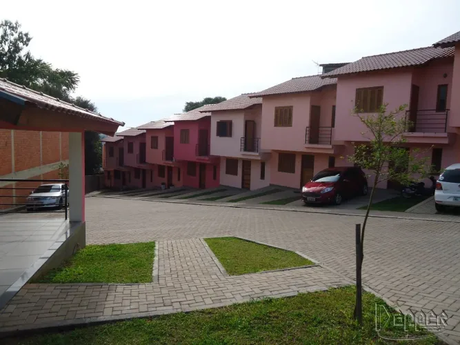 Casa de condomínio à venda no bairro Rondônia com 76m² e 2 dormitórios/quartos.