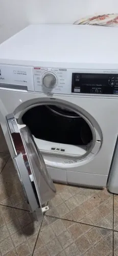 Secadora condensadora Electrolux 12kilos 220v