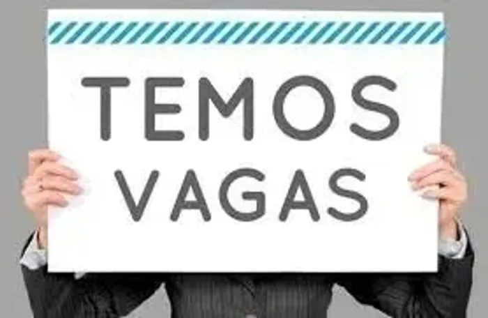 Trabalhe no Centro de Curitiba! Vaga de Atendente presencial