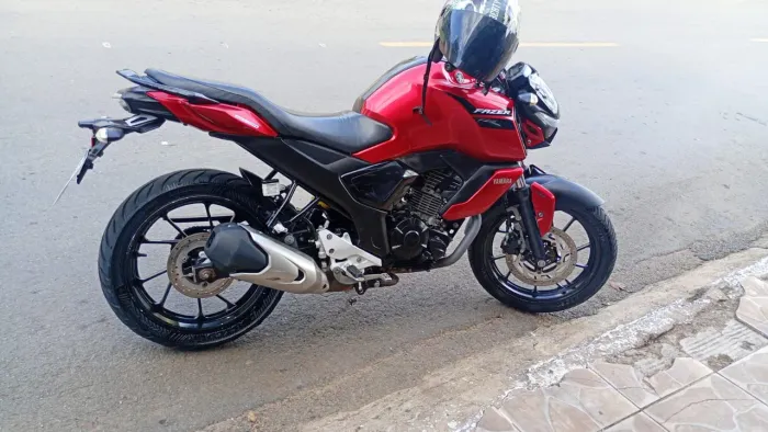 FZ 15 único dono 