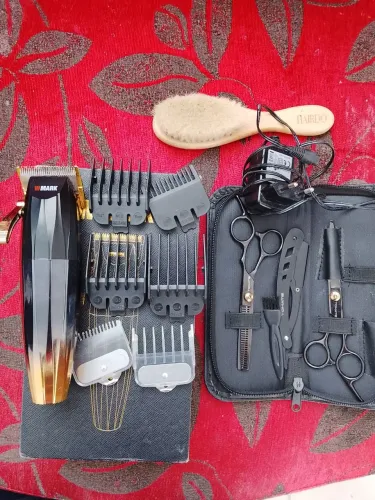 Vendo Máquina de cortar cabelo W Mark.