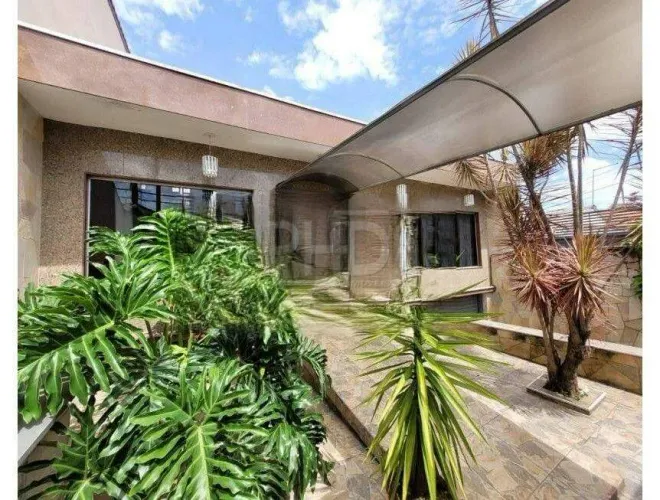 Casa 415m² para Venda - Bairro Olímpico em São Caetano do Sul.
