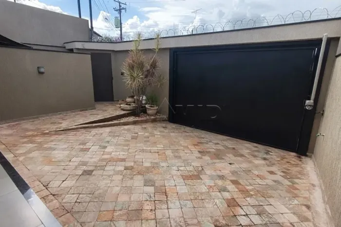 Casa padrão com 136 m² no Bairro Residencial e Comercial Palmares , Zona Oeste , em Ribeir