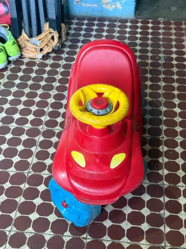 Carrinho de brinquedo