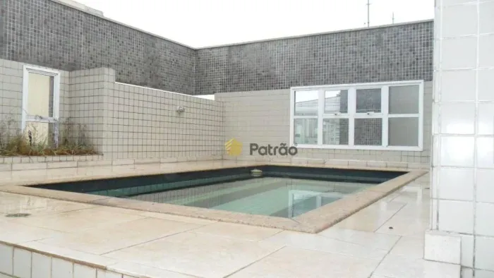 Cobertura com 4 dormitórios para alugar, 200 m² por R$ 8.564,69/mês - Centro - São Bernard