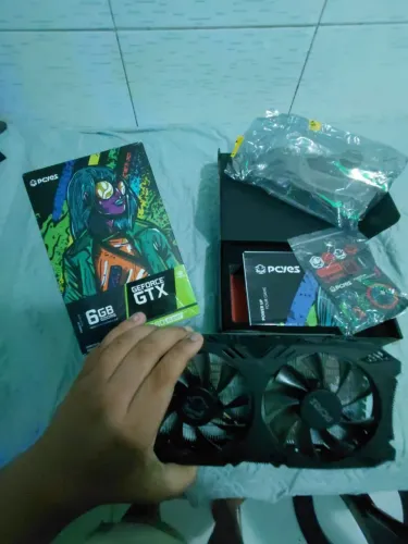 GTX 1660 Super (Nova)