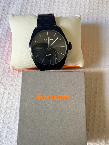 Vendo relógio Akium !