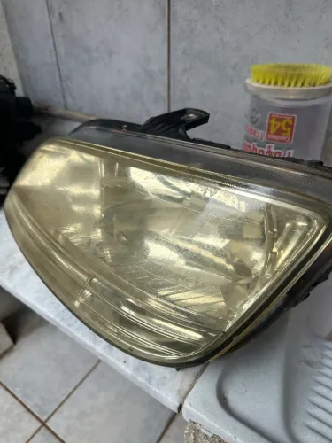 Par de Farol Fiat ideia adventure 2008