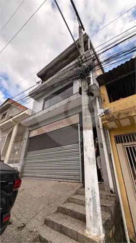 : Sobrado Amplo com Salão Comercial na Brasilândia Pronto para o seu Negócio!