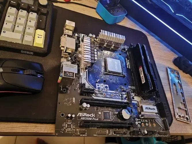 KIT AM4 ryzen 5