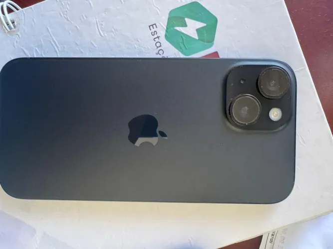 Iphone 15 256GB 87% de bateria