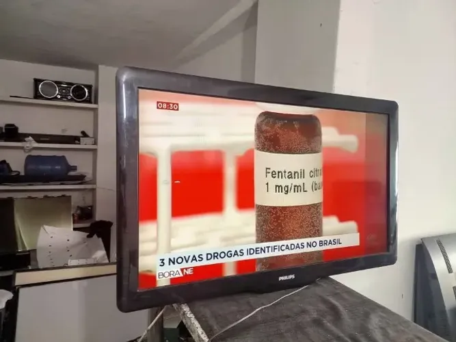 TV 42 POLEGADAS