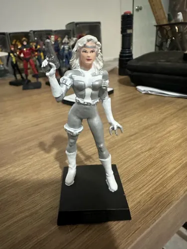 MINIATURA SILVER SABLE MARVEL EAGLEMOSS