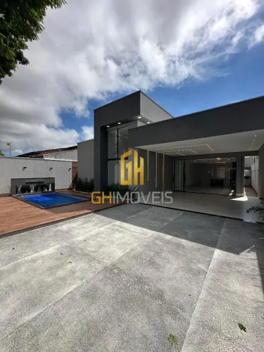Casa com 4 dormitórios à venda no Jardim Vila Boa