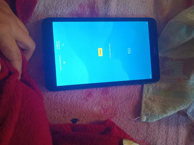 Vendo Tablet  acompanha capa de proteção 