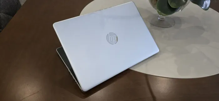 Notebook HP i5 SSD+ 8 de Ram! Muito rápido! Muito novo!!!