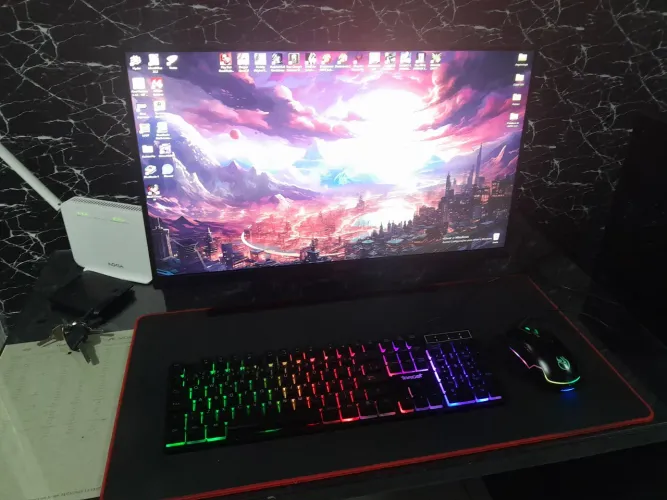 Computador gamer com Rtx 5060 e monitor 