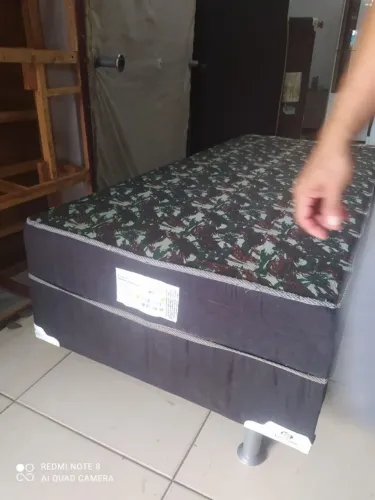 Cama Solteiro Espuma - Semi Nova (ENTREGA GRÁTIS)