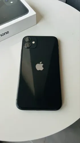 iPhone 11