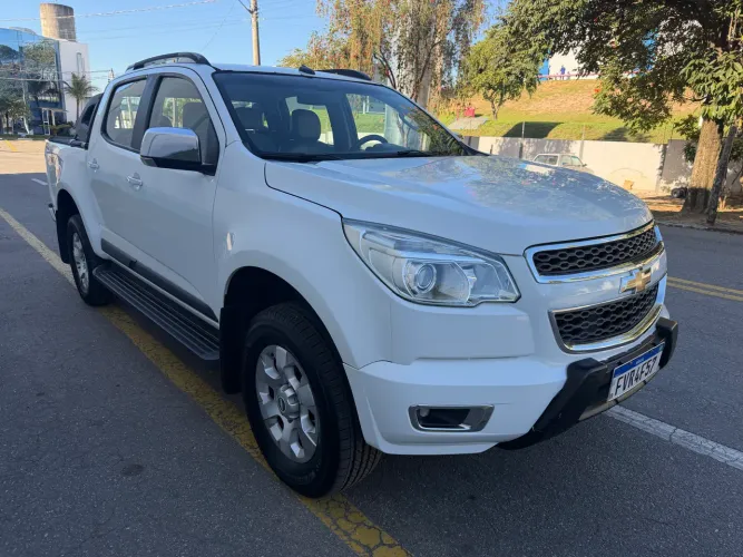 Chevrolet S10 Pick-up LTZ 2.5 Flex 4X4 CD 2015