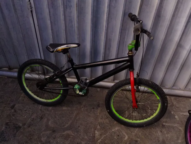 Bicicleta BMX Aro 20