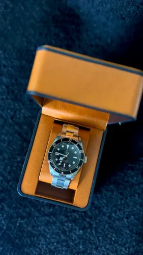 Relógio Tudor Black Bay 58 - Linha premium 