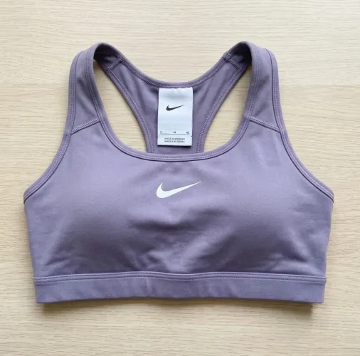 Top Nike Swoosh Feminino M ORIGINAL Nunca Usado
