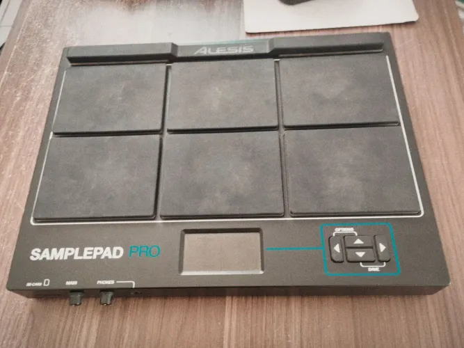 Bateria Eletrônica Alesis Sample Pad Pro