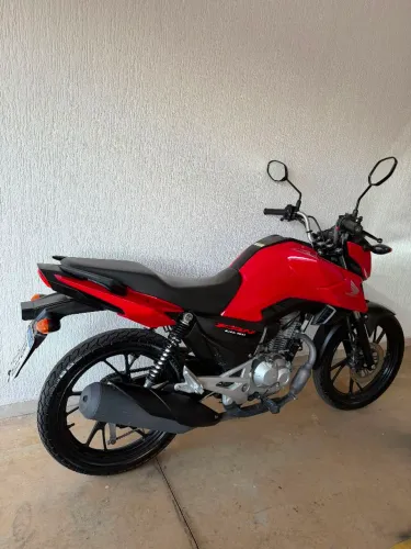 Vendo fan 160 moto sem detalhes