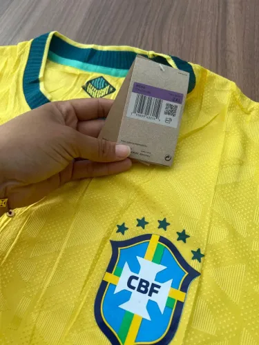 Camisas do Brasil Tailandesas Jogador Masculinas fio 1.1. (98)9. * 