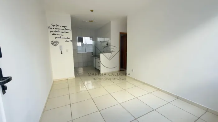 Apartamento com área externa no bairro São Pedro