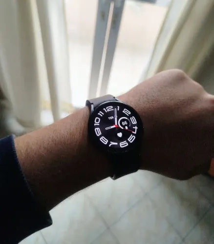 Samsung Galaxy Watch4 46mm + Carregador | Funcionando Perfeitamente | R$ 350