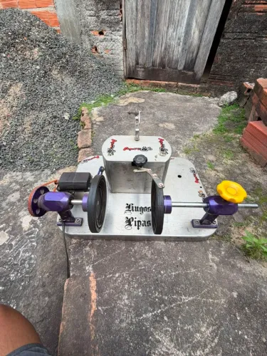 Máquina de enrolar linha de pipa (passar linha do carretel para o cone)