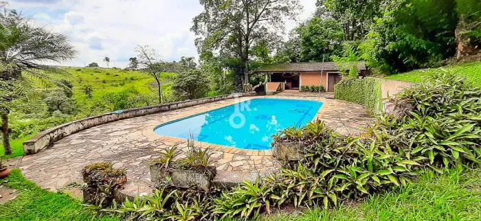Casa com 4 dormitórios no MARCO LEITE em Jundiaí/SP por R$ 3.500.000