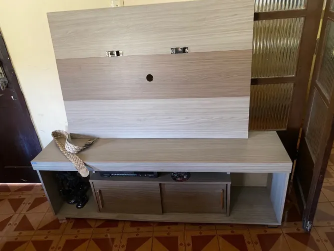 Reck e painel de parede, semi novo