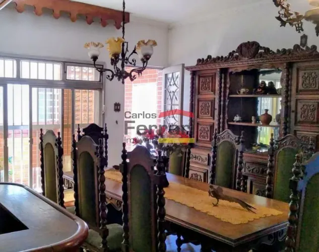Casa Térrea à Venda no Bom Retiro Terreno de 262m²