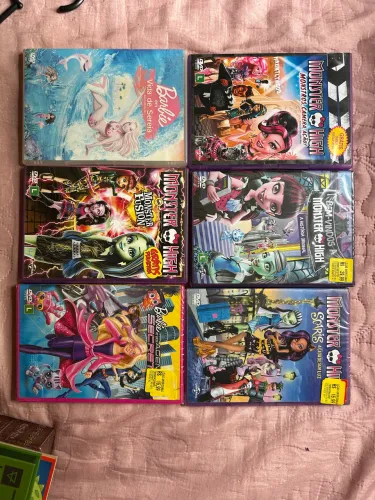 DVDs Barbie e Monster High - Lote com 6 filmes (NOVOS/LACRADOS)