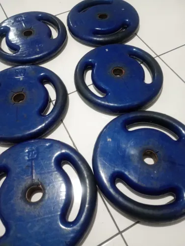 Kit com 6 anilhas de 20kg 
