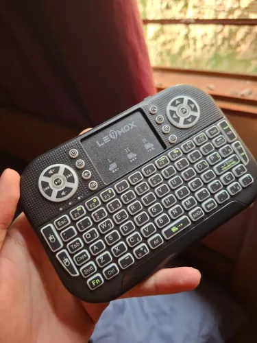 Mini Teclado Wireless com Touchpad e LED
