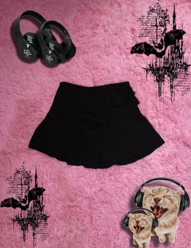 Saia Preta Com Rendinha 