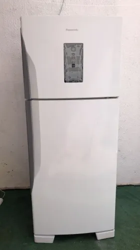 Geladeira Panasonic FrostFree