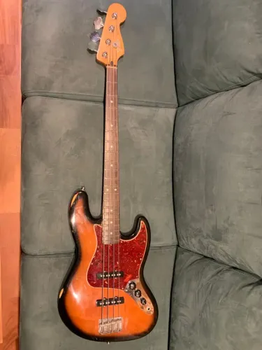 【fender】【美品】fender Mexico MADE IN MEXICO Fender Standard séries Made in México ano 2002. - Instrumentos