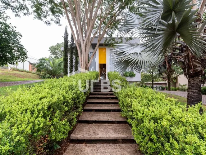 Aldeia do Vale - Casa de Condomínio 4 quartos, sendo 5 suítes