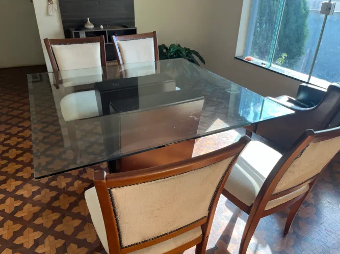 Mesa de vidro 8 lugares
